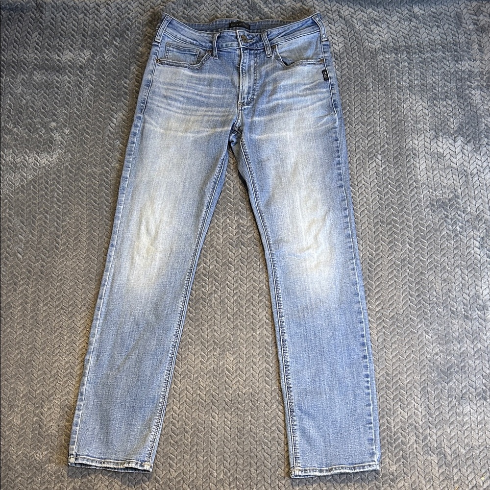 Men's Silver Conrad Jeans Size 31 x 32‎ Slim Straight Jeans Light Blue
